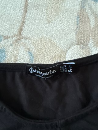 Top Stradivarius manga larga negro