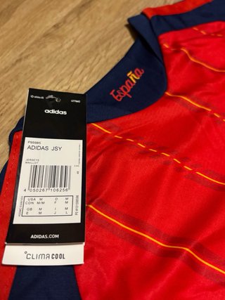 Camiseta Adidas España Roja y Azul