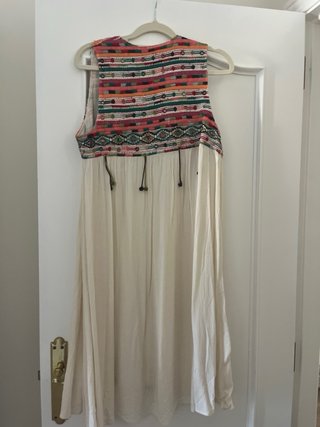 Chaleco largo Zara con abalorios