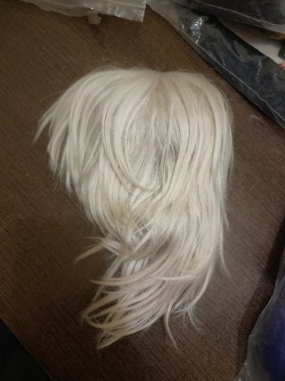 Peluca Cosplay Corta Blanca