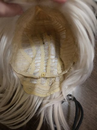 Peluca Cosplay Corta Blanca