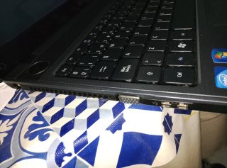 Portátil Acer Aspire 5333 Negro con cargador