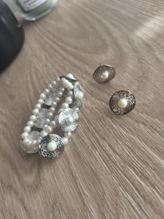 Conjunto Pulsera y Pendientes Perlas