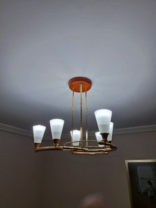 Lámpara de salón madera y metal