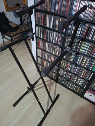Soporte Doble para Teclado o portátil