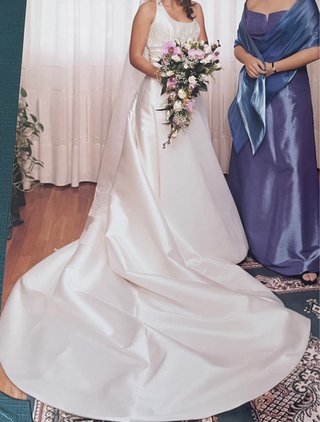 Vestido de Novia Annibal Laguna Pronovias
