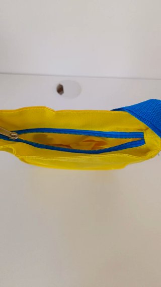 Bolso Baby Shark Nuevo con cremallera