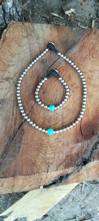 Collar y pulsera bolas acero turquesa