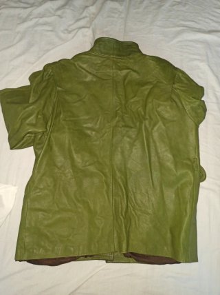 Chaqueta de piel vintage verde