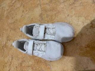 Zapatillas Adidas Niña Talla 35