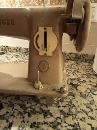Máquina de coser Singer vintage