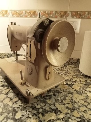 Máquina de coser Singer vintage