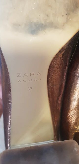 Tacones Zara Woman Bronce Talla 37