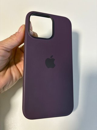 Funda iPhone 16 Pro Max MagSafe Morado