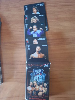 Mazzi di carte a tema: Marvel, WWE, Harry Po