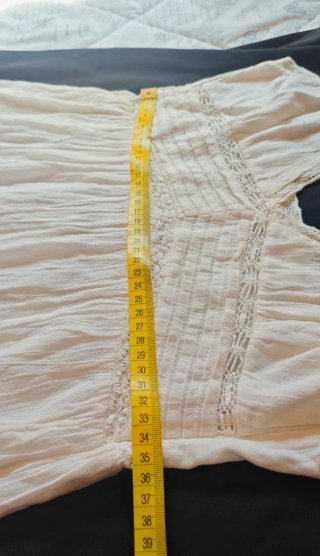 Vestido blanco romántico Zara