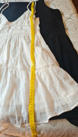 Vestido blanco romántico Zara