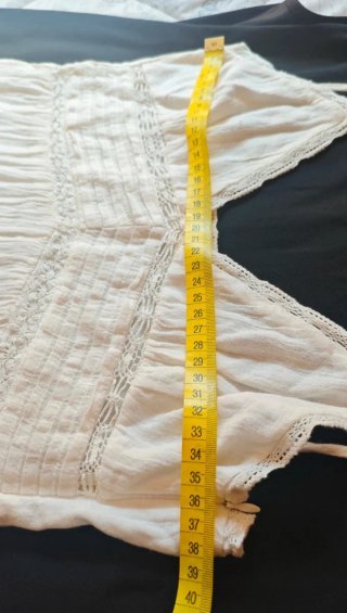 Vestido blanco romántico Zara
