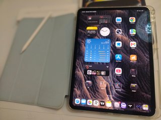 iPad Pro 11 M5 256GB + Apple Pencil + Custodia