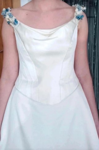 Vestido de Novia Beige