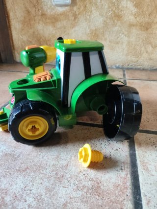 Tractor John Deere de Juguete con atornillador