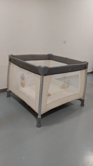 Parque infantil/cuna viaje Babies R US