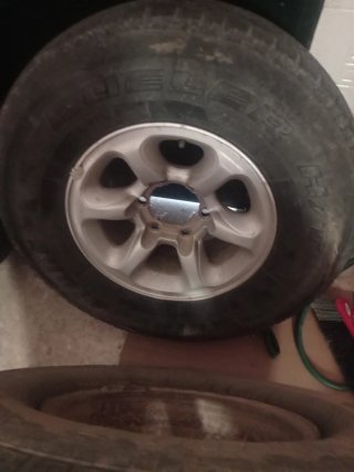 Llantas Mitsubishi Montero 15