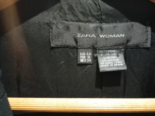 Chaqueta Zara Negra Ligera
