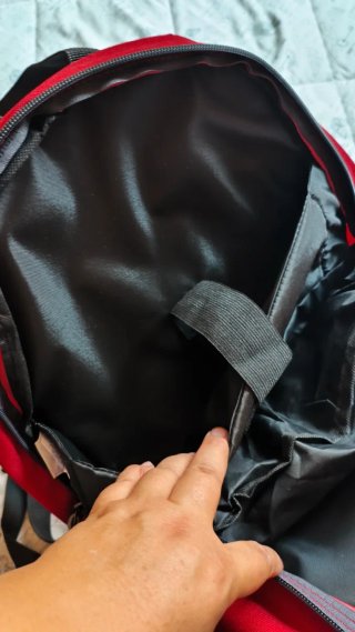 Mochila Apple Roja Compartimento Portátil