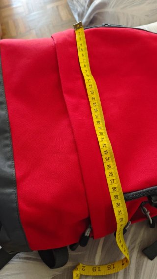 Mochila Apple Roja Compartimento Portátil
