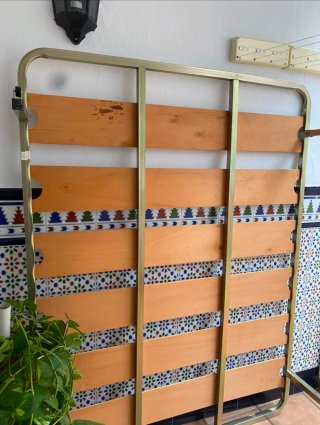 Somier 135x190cm con patas