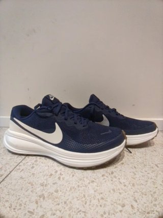 Nike Revolution 8 t45