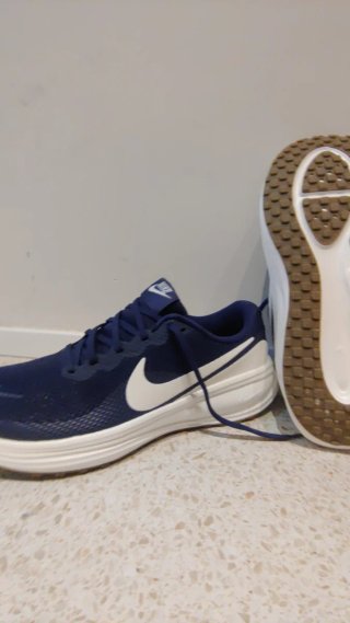 Nike Revolution 8 t45