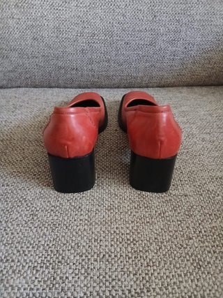 Scarpe donna anni 90 vera pelle colore rosso n.37