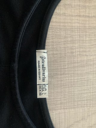 Top Stradivarius Negro Talla L