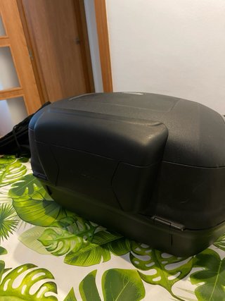 Maleta GIVI Negra Moto + Respaldo