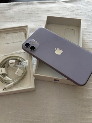 iPhone 11 Morado 64 GB