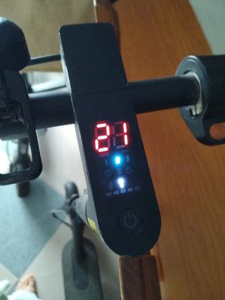 Lote de 2 patinetes Xiaomi Mi Electric Scooter Ess