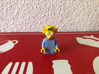 CAMBIO Lego Maggie Simpson