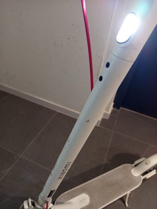 Patinete Eléctrico Xiaomi Blanco meses de uso.