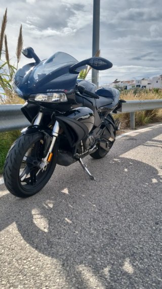 Buell 1125R Negra