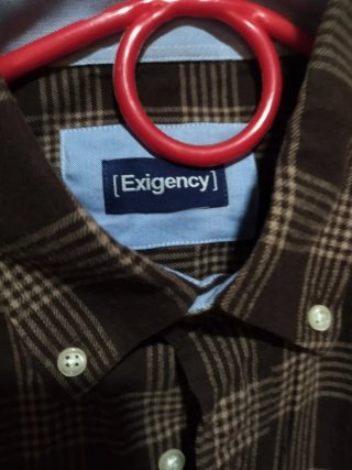 Camisa de cuadros marrón. Talla M.