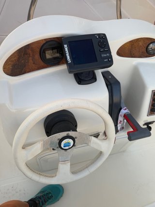 Barco Monella 17 530
