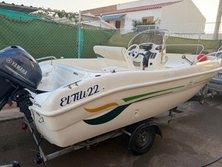 Barco Monella 17 530