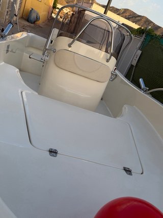 Barco Monella 17 530