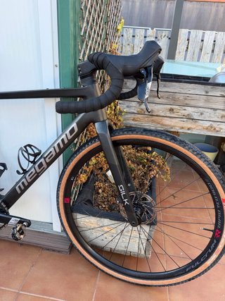 Bicicleta Gravel Megamo Silk Carbono talla M