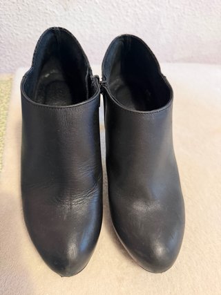 Botines Tacón Negro Piel Serpiente