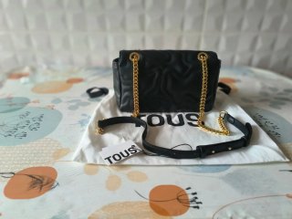 Bandolera Tous Kaos Dream Negra y Dorada