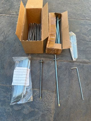 Piquetas variadas para camping