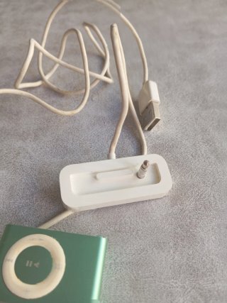 iPod Shuffle 1GB Verde